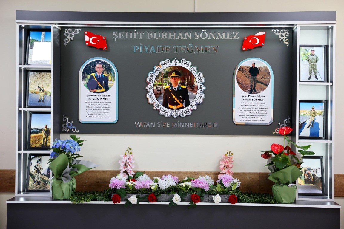 Kaymakamımız Sayın Sedat Sırrı Arısoy, “Şehit Köşesi” Açılış Programına Katıldı